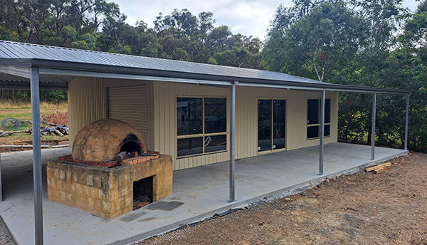 Outdoor Studios and Retreats4