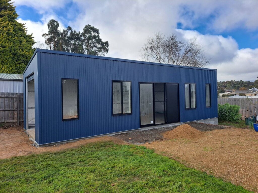 14. Lifestyle Sheds - 10.5L x 4W x 3H